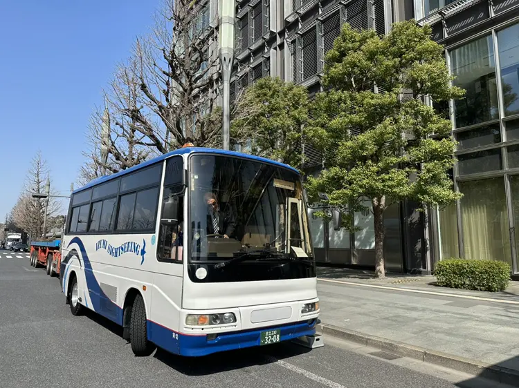 東京駅新丸の内ビルディングM7出口前